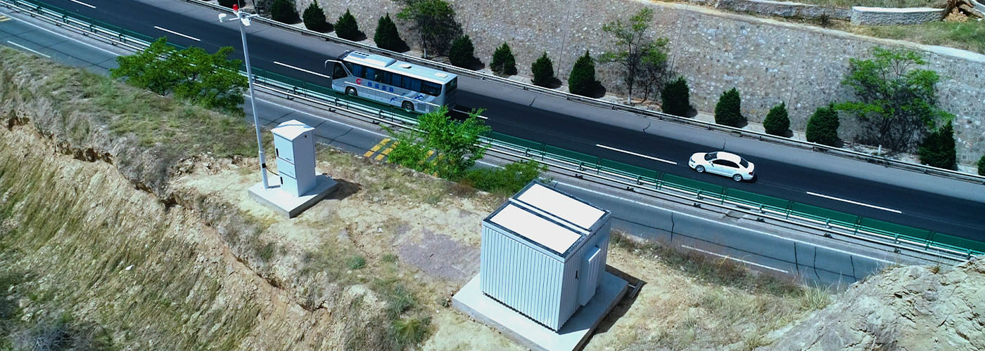 甘肅：啟用中國首套
無人機高速公路自動巡航系統