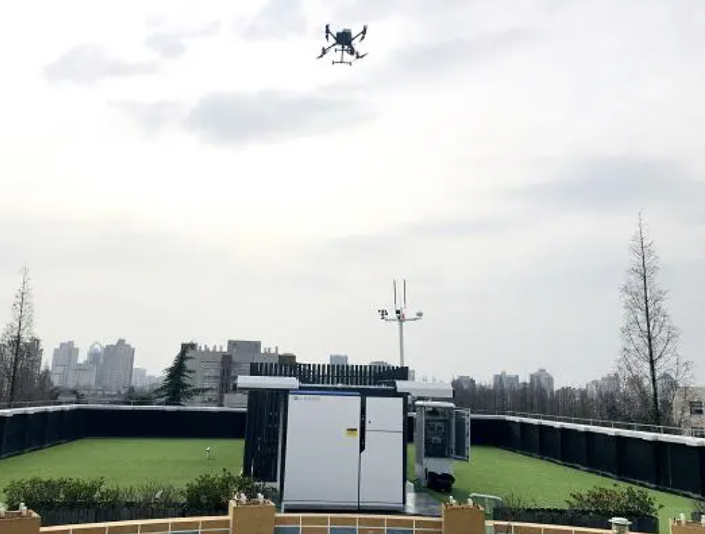無人機(jī)機(jī)場(chǎng)入駐復(fù)旦大學(xué)實(shí)驗(yàn)中心，探索智慧城市應(yīng)用